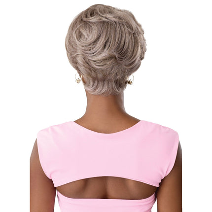 Outre Synthetic Perfect Hairline 13x4 Hd Lace Front Wig - Swoop 15