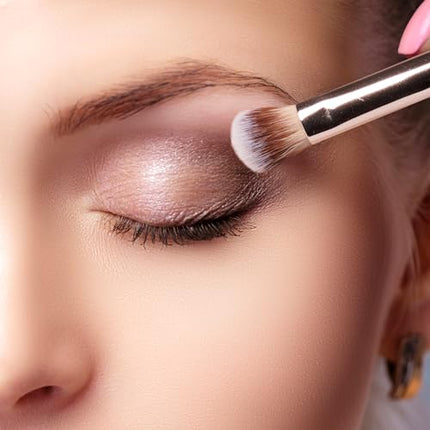 Kiss New York Professional Dual Ended Eyeshadow Brush-kpmb06