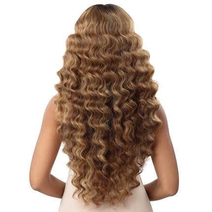 Outre Melted Hairline Synthetic Hd Lace Front Wig - Briallen