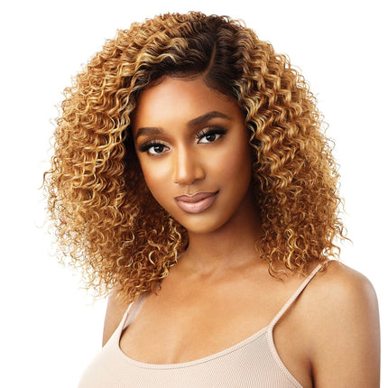 Outre Melted Hairline Synthetic Hd Lace Front Wig - Ceidy