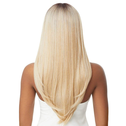 Outre Sleek Lay Part Synthetic Lace Front Wig - Chanelle