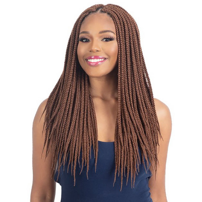Shake N Go Freetress Braid Synthetic Hair - 3x Box Braid 18"