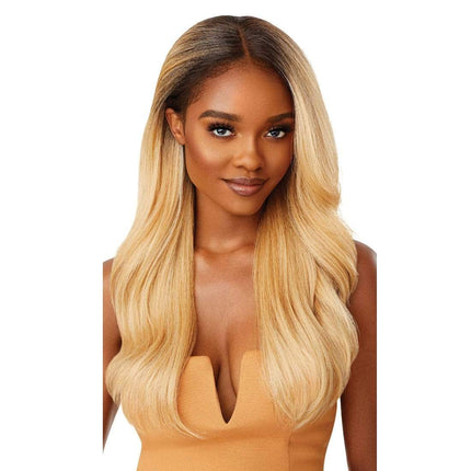 Outre Synthetic Melting Hairline Lace Front Wig- Kamiyah