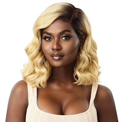 Outre Melted Hairline Synthetic HD Lace Front Wig - LUELLEN