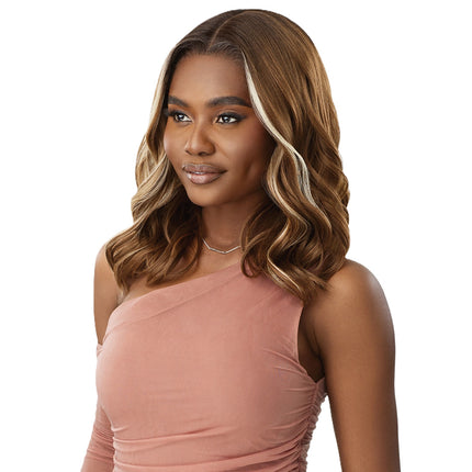 Outre Melted Hairline Synthetic Hd Lace Front Wig- Charise