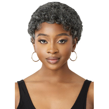 Outre Fab&fly Gray Glamour Human Hair Wig Hh-carlie