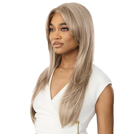 Outre Synthetic Lace Front Wig- Laurella