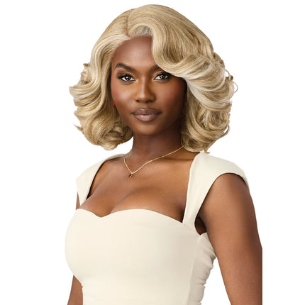 Outre Melted Hairline Synthetic Hd Lace Front Wig - Mh 119