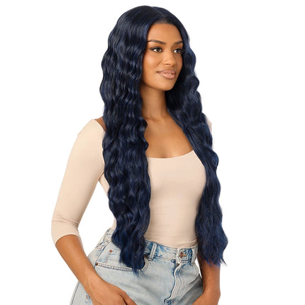 Outre Melted Hairline Synthetic Hd Lace Front Wig - Mh 124