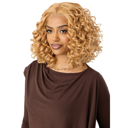 Outre Melted Hairline Synthetic Hd Lace Front Wig- Mh138