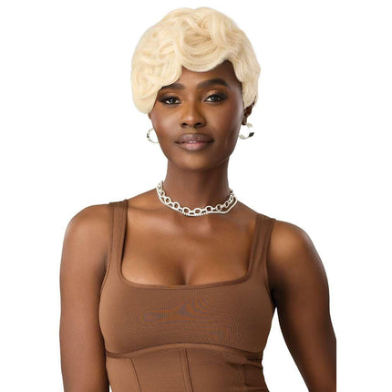 Outre Wig Pop Synthetic Full Wig - Margo