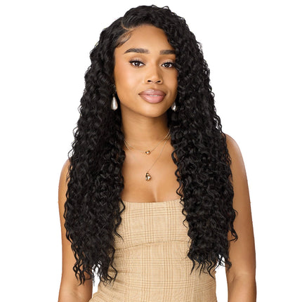 Outre Perfect Hairline Human Hair Blend 13x6 Nueblend- Hhb-peruvian Curls 26