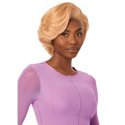 Outre Synthetic Perfect Hairline 13x4 Hd Lace Front Wig - Swoop 18