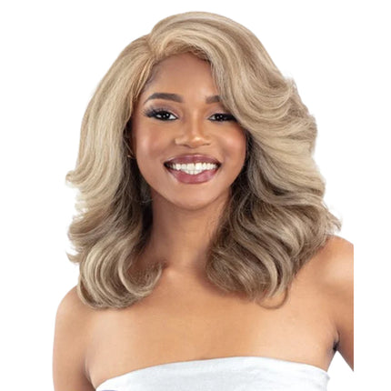 Shake N Go Snatched Glueless Lace Wig - Jovie