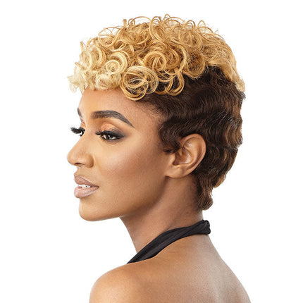 Outre Fab & Fly 100% Unprocessed Human Hair Color Queen Full Cap Wig - Sofina