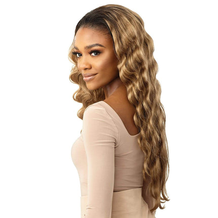 Outre Quick Weave Synthetic Half Wig - Taurisa