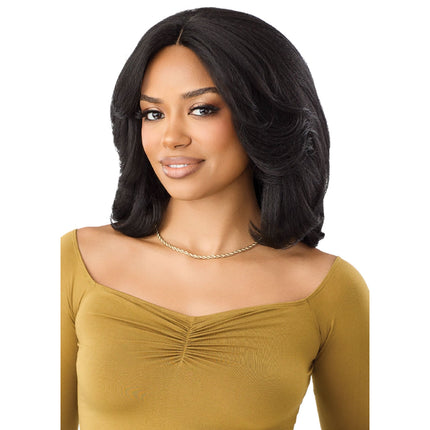 Outre The Daily Wig Style & Dash 3 Deep Lace Part - Daily 23