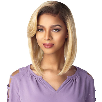 Sensationnel Synthetic Cloud 9 13x6 Swiss Lace Front Wig - Chrissy