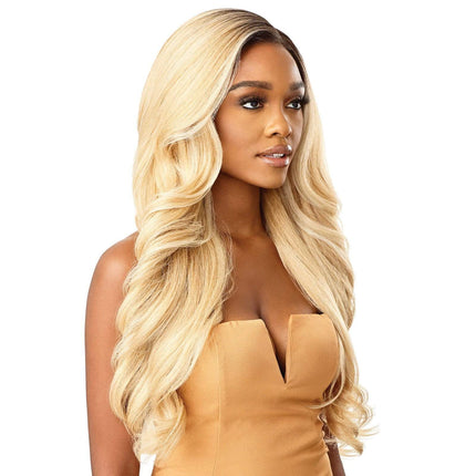 Outre Melted Hairline Synthetic Hd Lace Front Wig - Kamalia