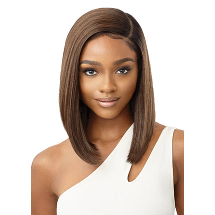 Outre Sleeklay Part Hd Deep C Lace Front Wig - Nella 12"