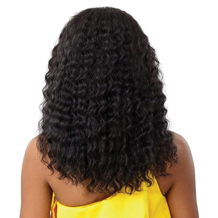 Outre Mytresses Gold Label Leave Out Human Hair Wig - Peruvian Wave 18"
